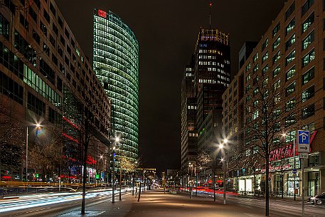 Berlin | Potsdamer Platz mit DB-Gebäude