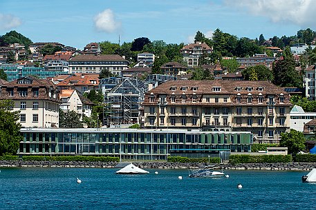 Mit dem Schiff auf dem Genfersee Richtung Schloss Cillion